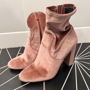 Steve Madden pink velvet boots size 10